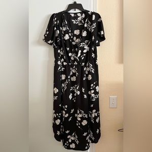 NWOT Shein Curve 1XL Black And White Midi Dress